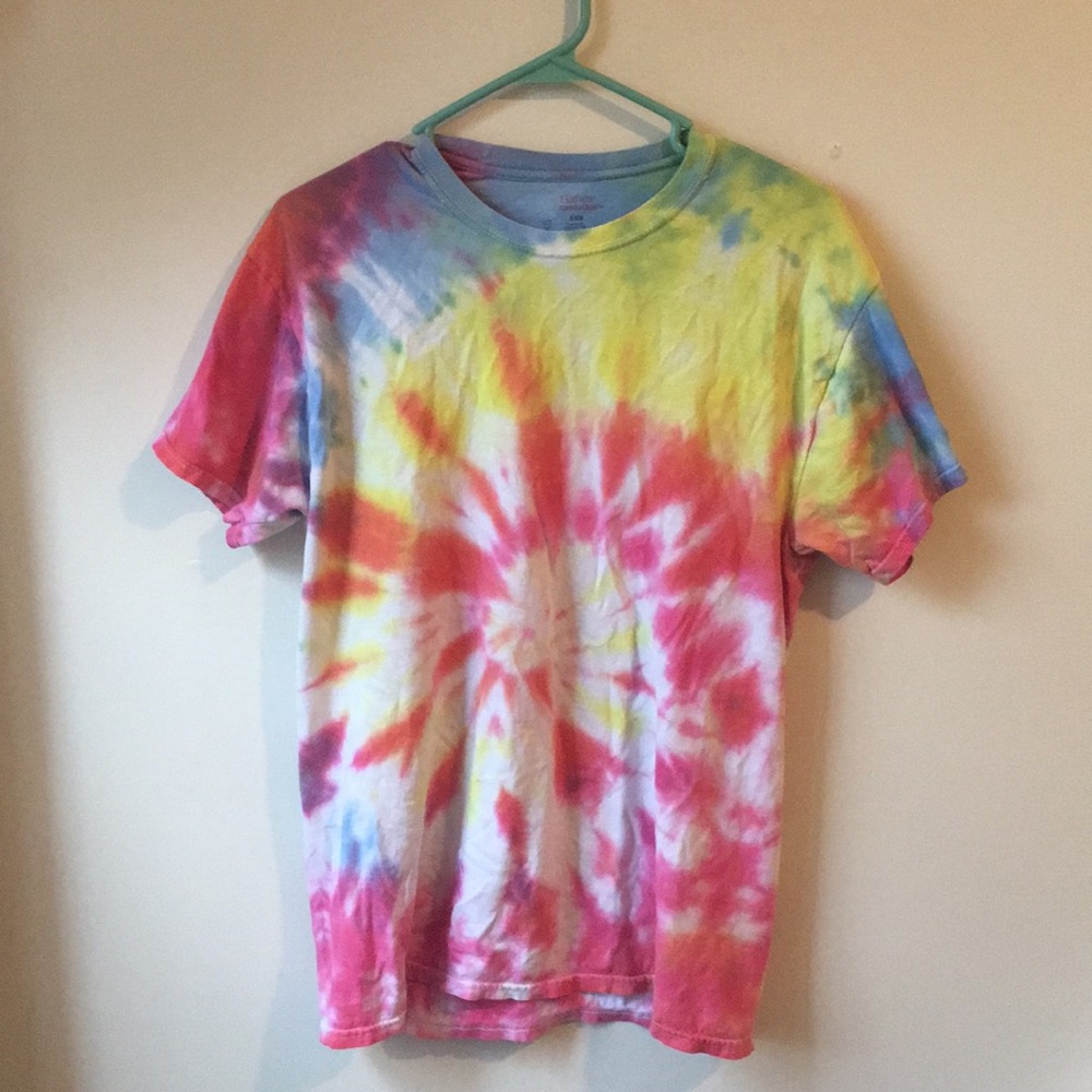 Tie dye shirt